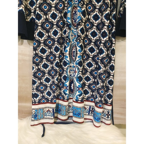 Laundry By Design Shift Dress - Picture 5 of 6